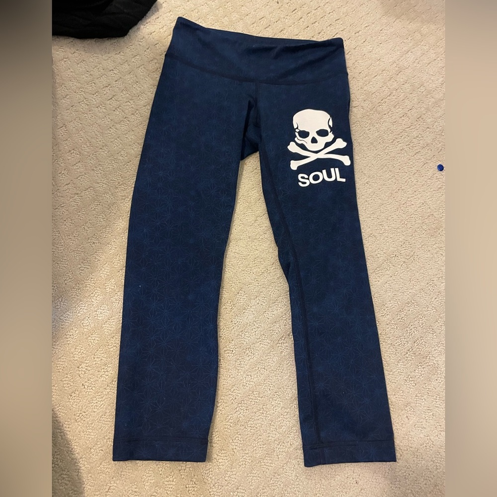 🍋 Lululemon soul cycle crop with bag